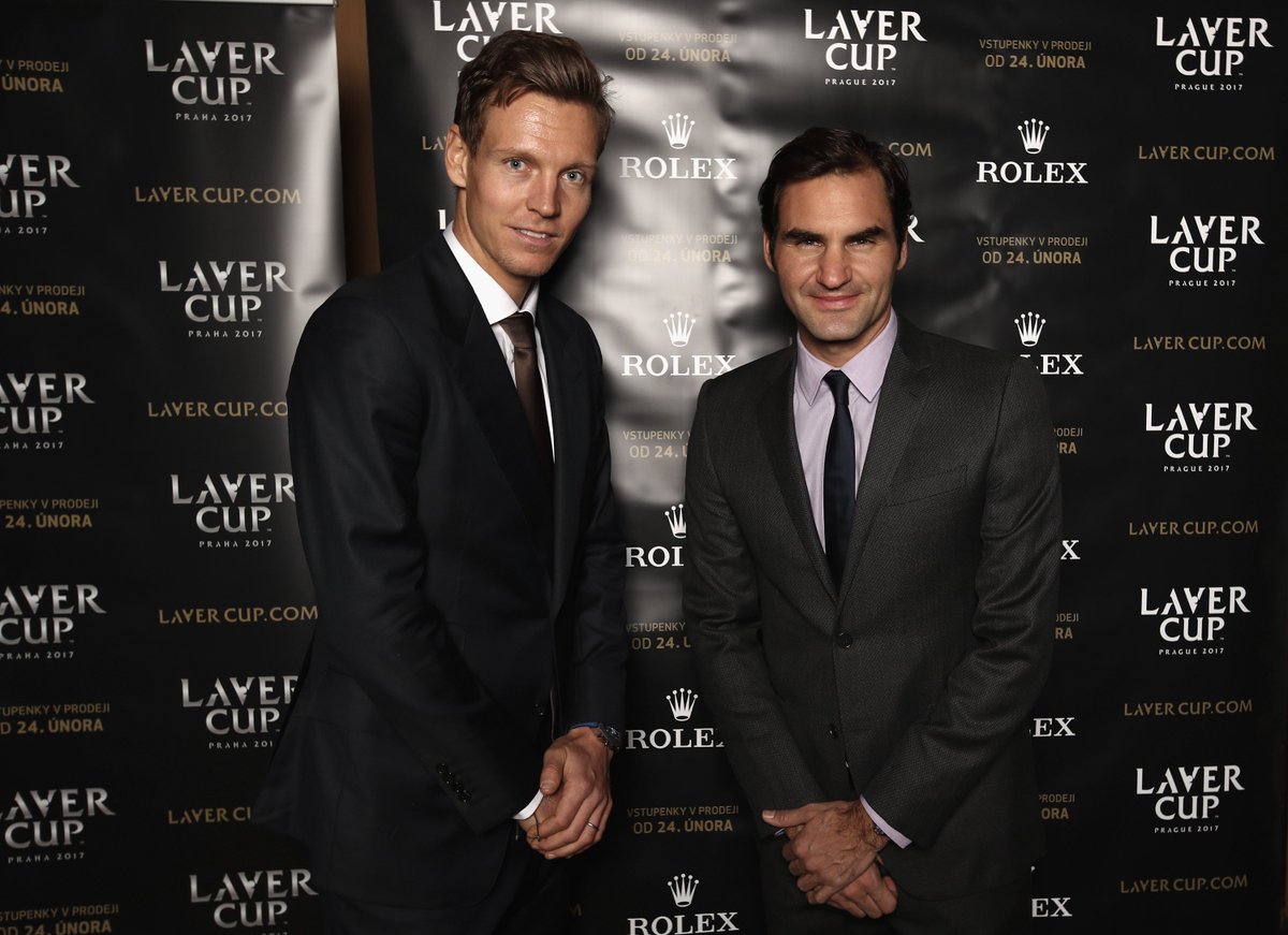 Roger in Prague to promote the Laver Cup 2017 C5IJ0KlWEAA5aQm