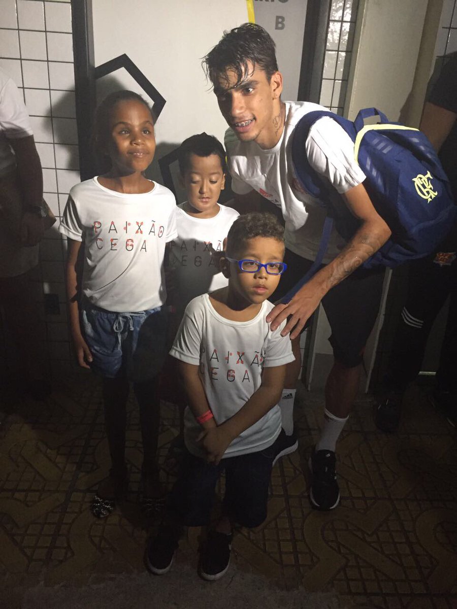 Flamengo's tweet photo. A Nação é forte. A paixão é cega. https://t.co/ZXyvBRG7VL