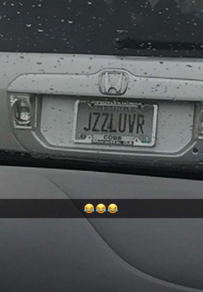 JustInNotOut's tweet photo. When you're a misunderstood lover of jazz music. https://t.co/MFHcjNv58z
