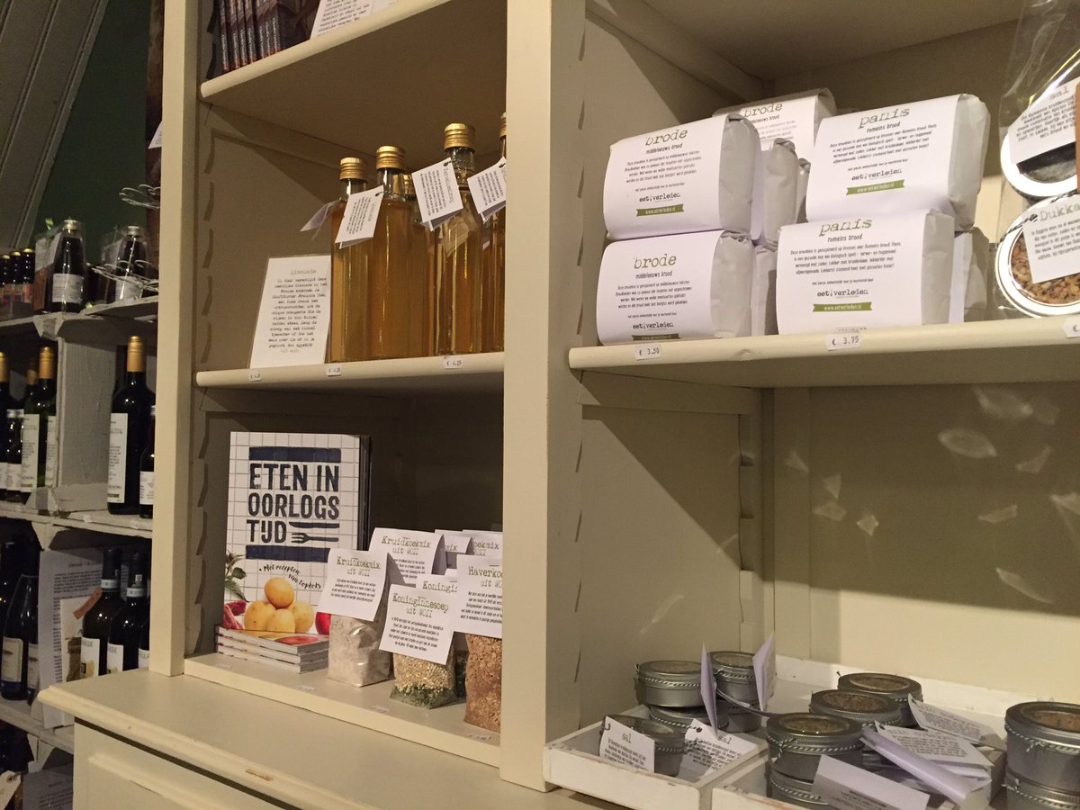 Met #PV workshop ‘Vergeten Eten’
@eetverleden en we duiken in de wereld van verjus, garum, asafoetida en mastiek #RomeinseTijd #middeleeuwen