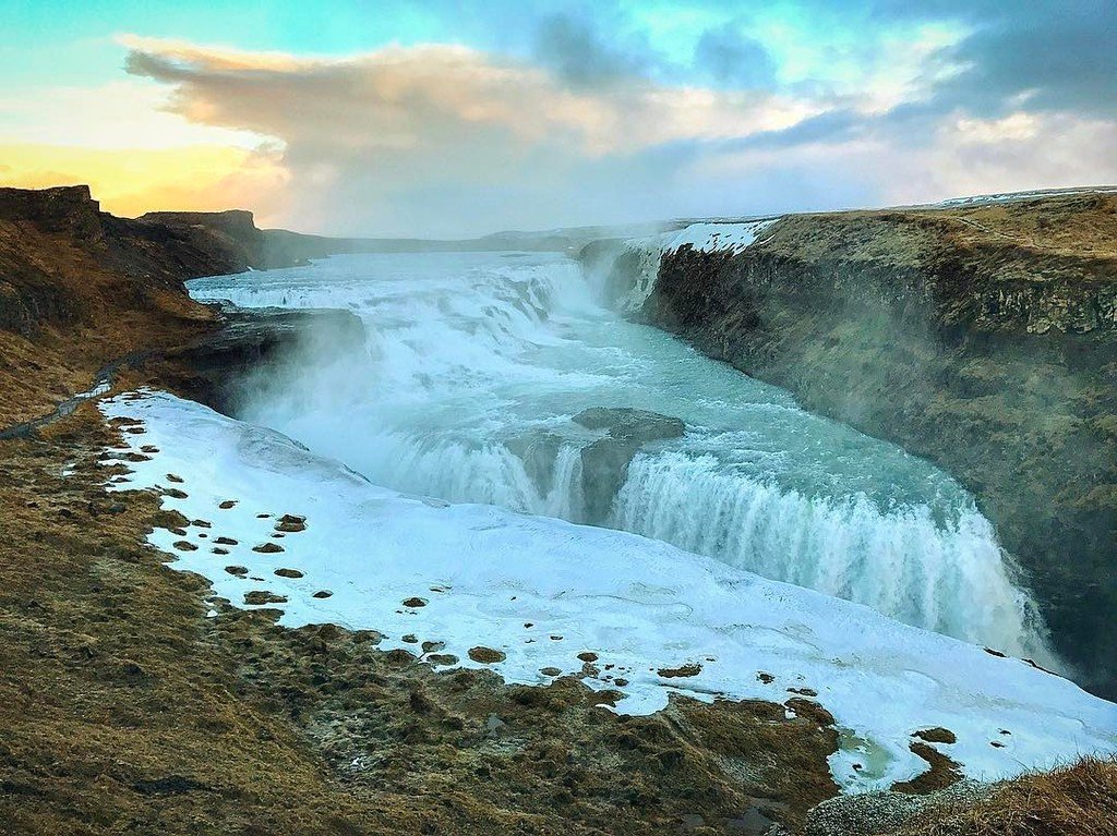 earthXplorer's tweet image. amazing &amp;amp; huge #gullfosswaterfall #iceland #travel #adventure #sunset #waterfall #travelphotography