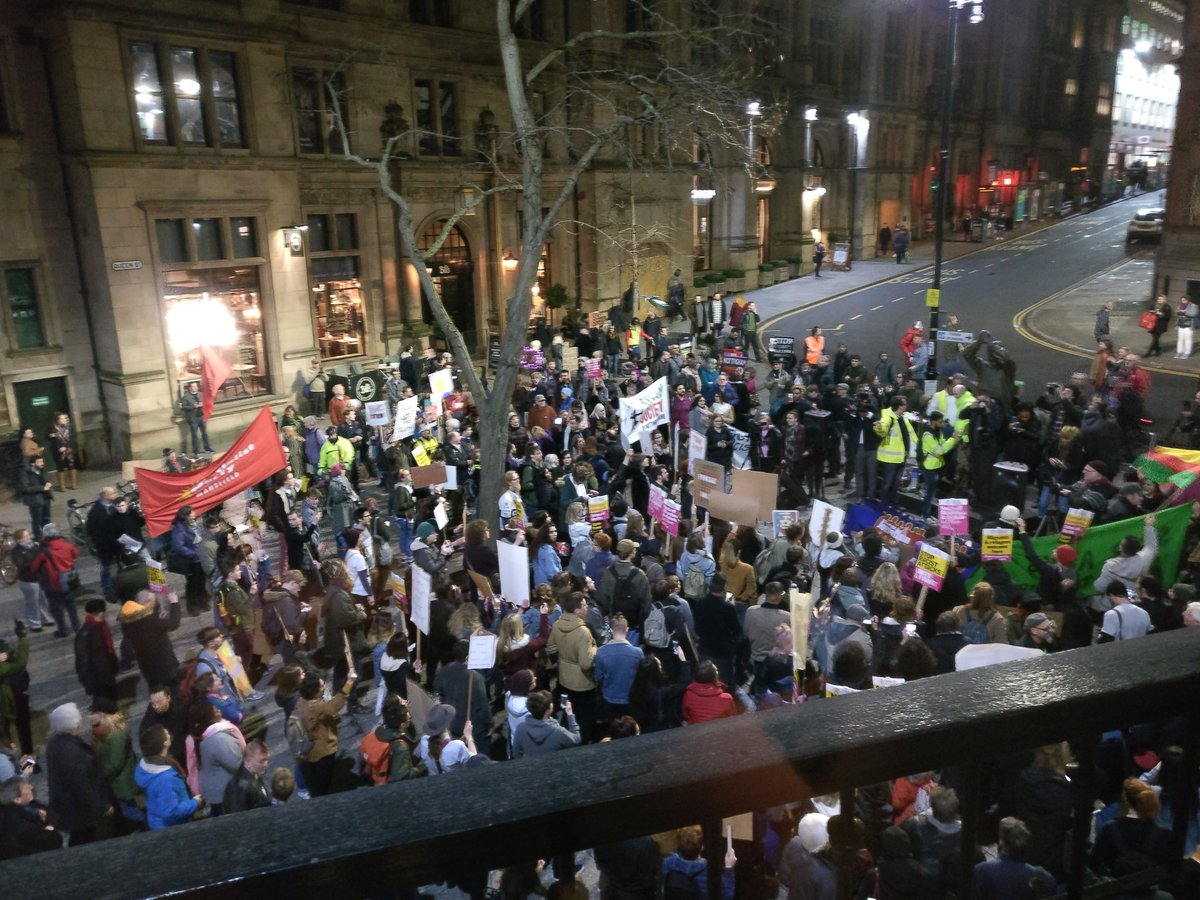 owlsparliament's tweet photo. View from above at the #StopTrump protest in Nottingham https://t.co/U5cAtmK9mX
