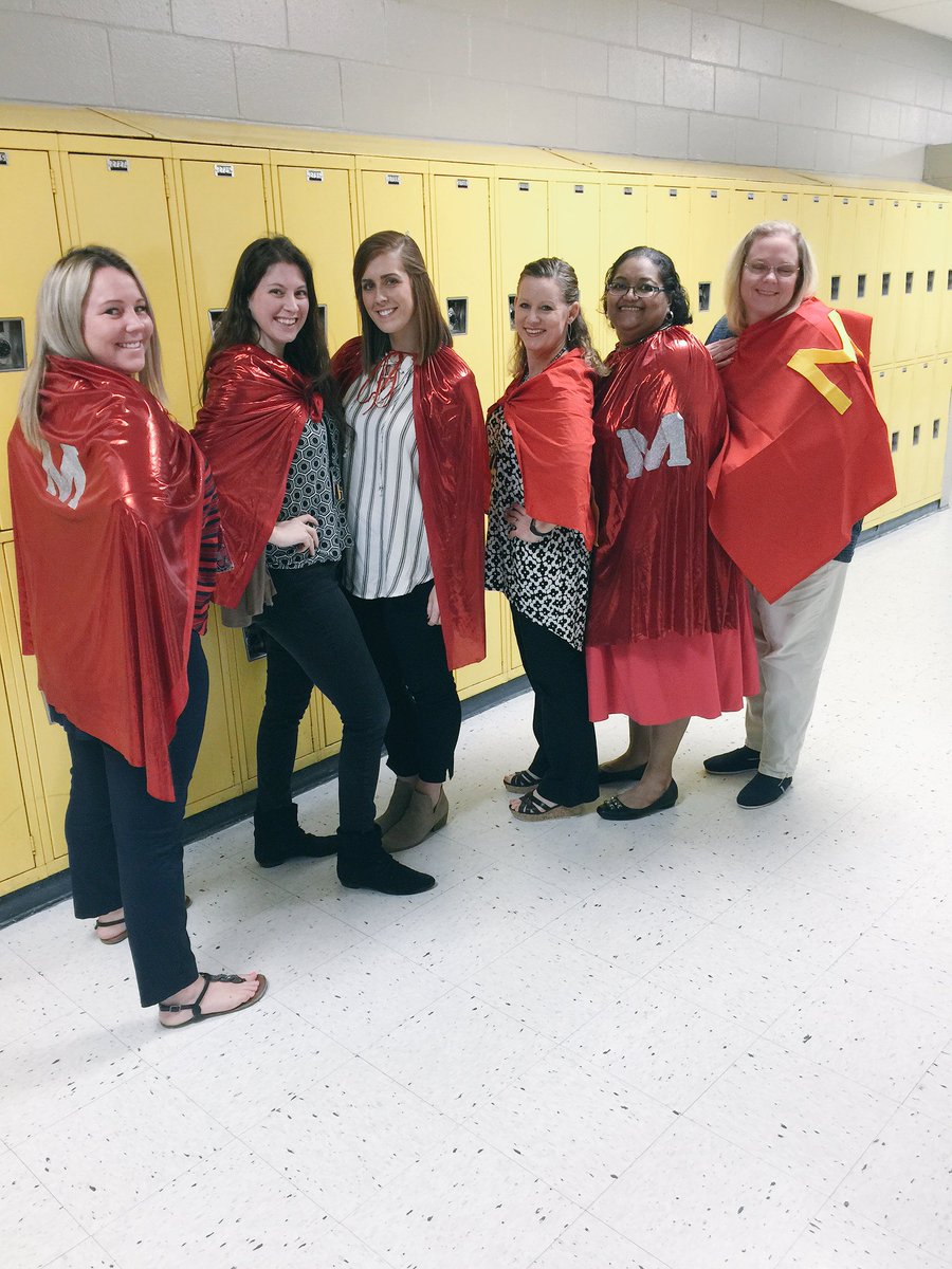 Math_mann's tweet image. The gang&apos;s all here!! Ready to help you succeed this year!! Shoutout to @MathWithMsJ for being my biggest fan