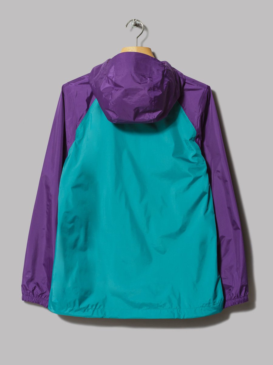 UKOutdoorDeals's tweet photo. Not a deal, but loving the colour combo on this https://t.co/LvvqWo6zkG @patagonia #Torrentshell from @OiPolloi! 

Well worth the £90 RRP! https://t.co/0bOCLpHo7v