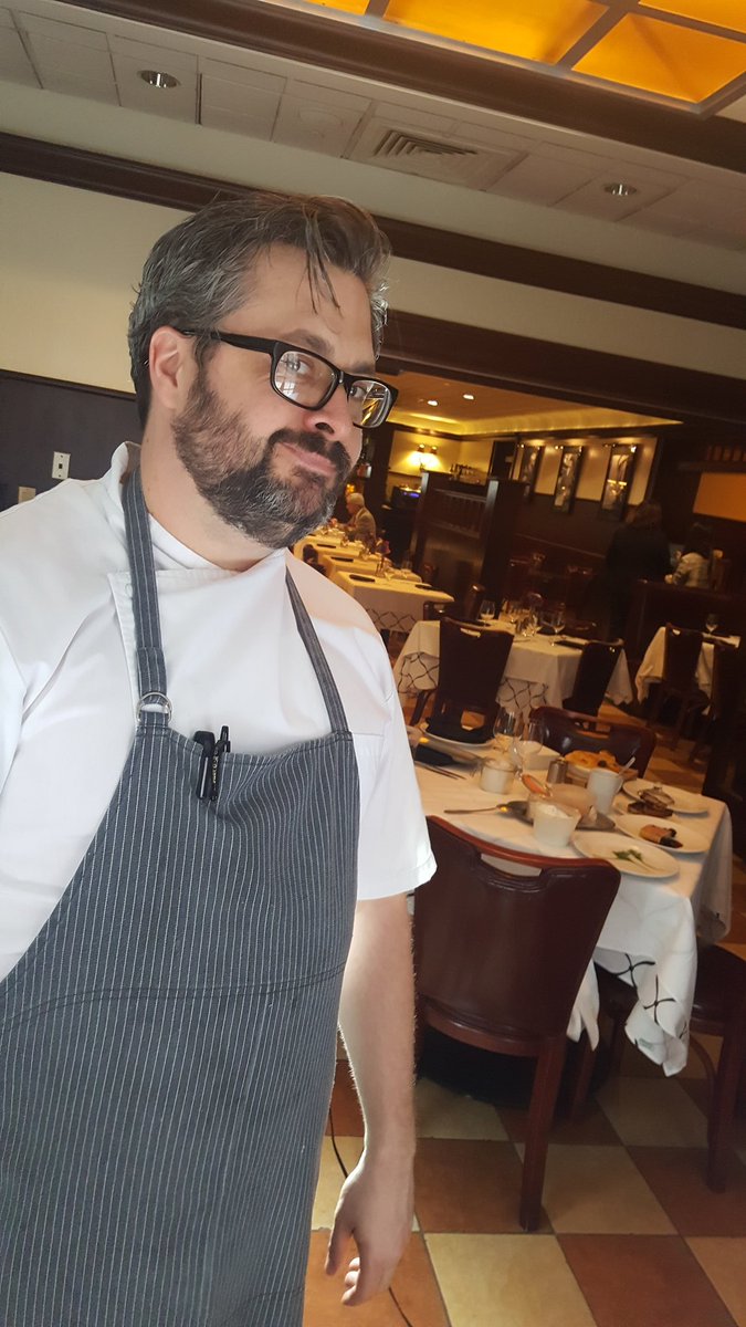 thesusanterry's tweet photo. @ChefSeanPharr rocking out a photo shoot #talent #madisonfood @MadChopHouse https://t.co/PhuFtUz3S3