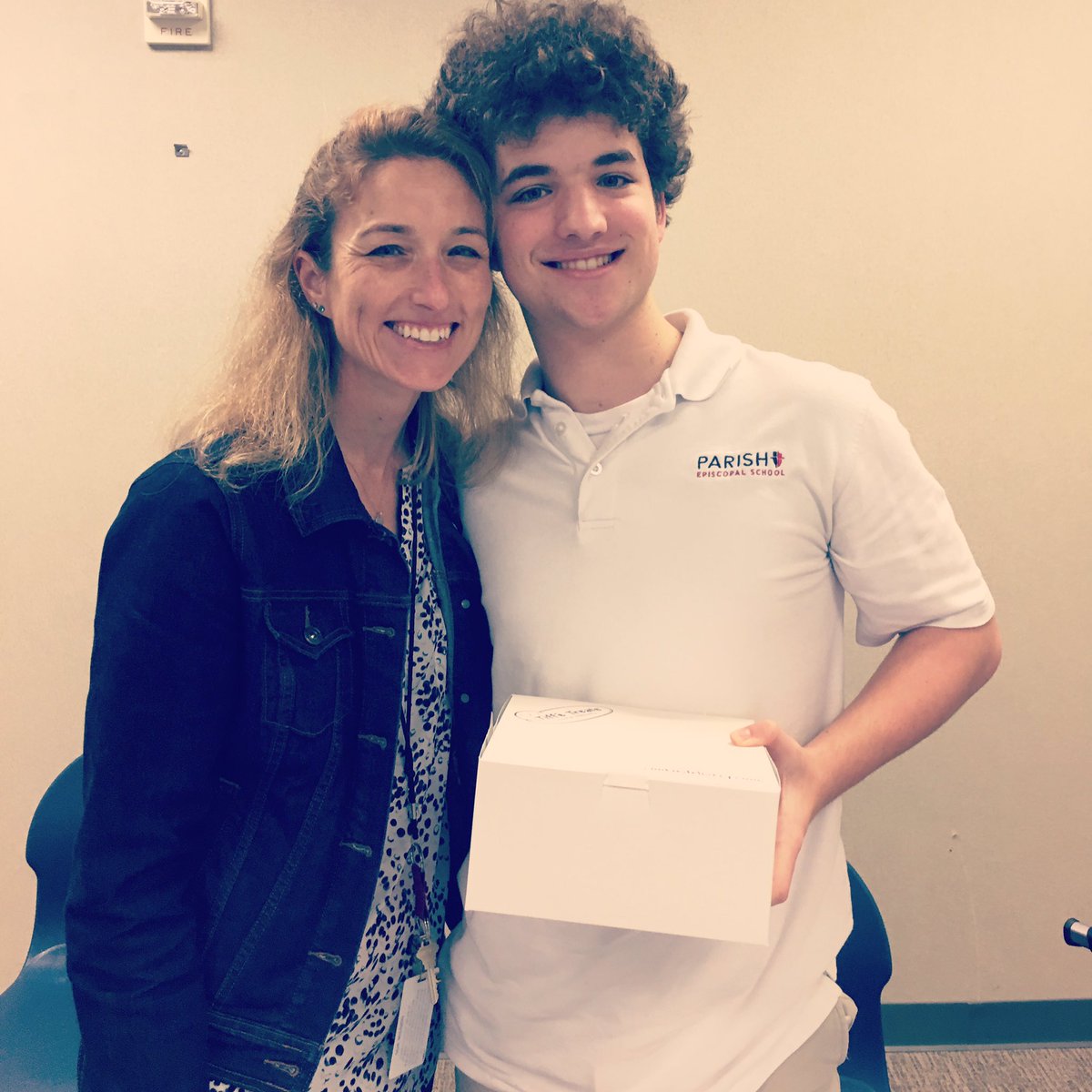 TraceyAddington's tweet photo. "Aw. Mom. You brought me cookies all the way from work." #facultykid #happybirthday https://t.co/vxHIkWKswc