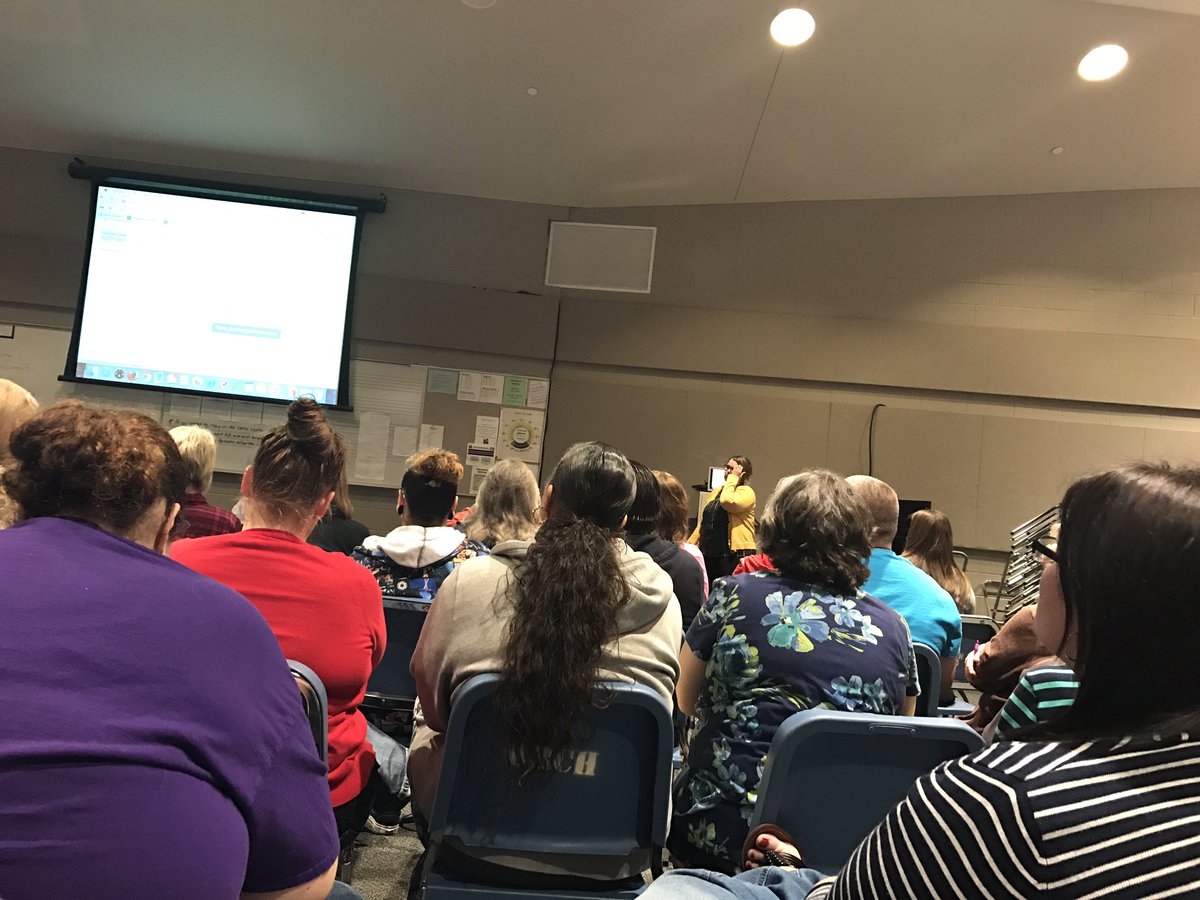 ASegenhagen's tweet photo. Learning lots from @DedraRaines #Feb20PD https://t.co/By3kjiKZMK