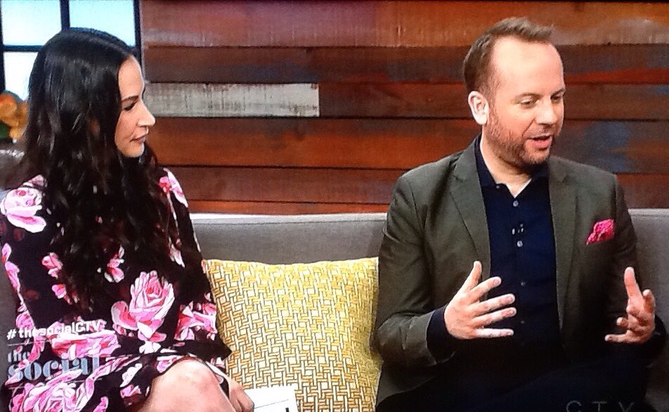 andyklsun's tweet photo. For a sec I thought I was watching Innerspace @SpaceChannel rerun with @TeddyWilson &amp; @cynthialoyst. It was the Social! https://t.co/EPJrg2XgQv