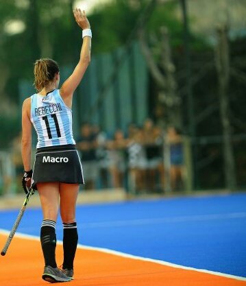 RebecchiFans's tweet photo. 289 partidos
153 goles 
#PorYParaSiempreCarlita @LeonasHockeyAR @carlitarebecchi https://t.co/dC1489DXsm