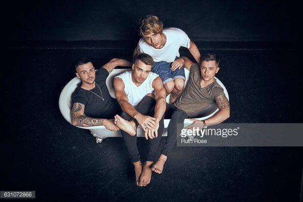 ArgUnionJWorld's tweet photo. Nuevas fotos de los chicos para PETA. https://t.co/gCxBbzZVi2