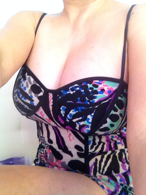 It's #milfmonday! Get over here and play! #liveonstreamate https://t.co/C9worTY4Op https://t.co/4FZ4<a href="/tag/milfmonday"class="tags">#milfmonday</a><a href="/tag/liveonstreamate"class="tags">#liveonstreamate</a>