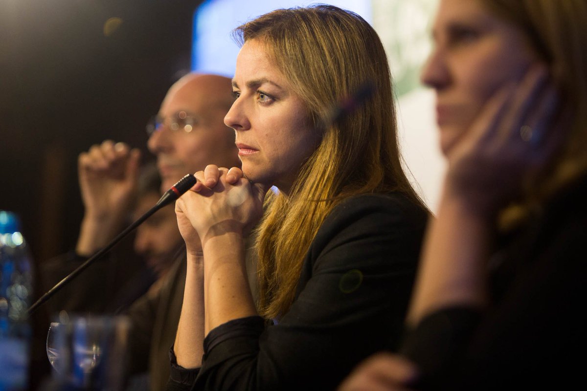 Thieme in plaats van Wilders naar Carrédebat at5.nl/s/HaM https://t.co/CzKz6ivBgK