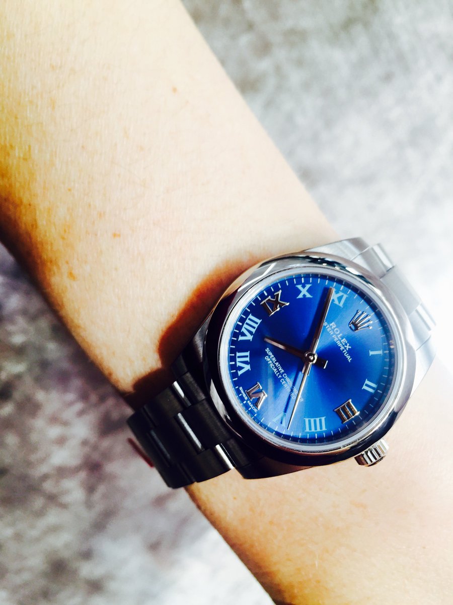 WatchesCheshire's tweet photo. ๐๐ต Beautiful Blue faced Rolex with Roman numerals #Rolexlife #Rolex #cheshire #Willmslow ๐๐ต https://t.co/3bEKzN4VQ1