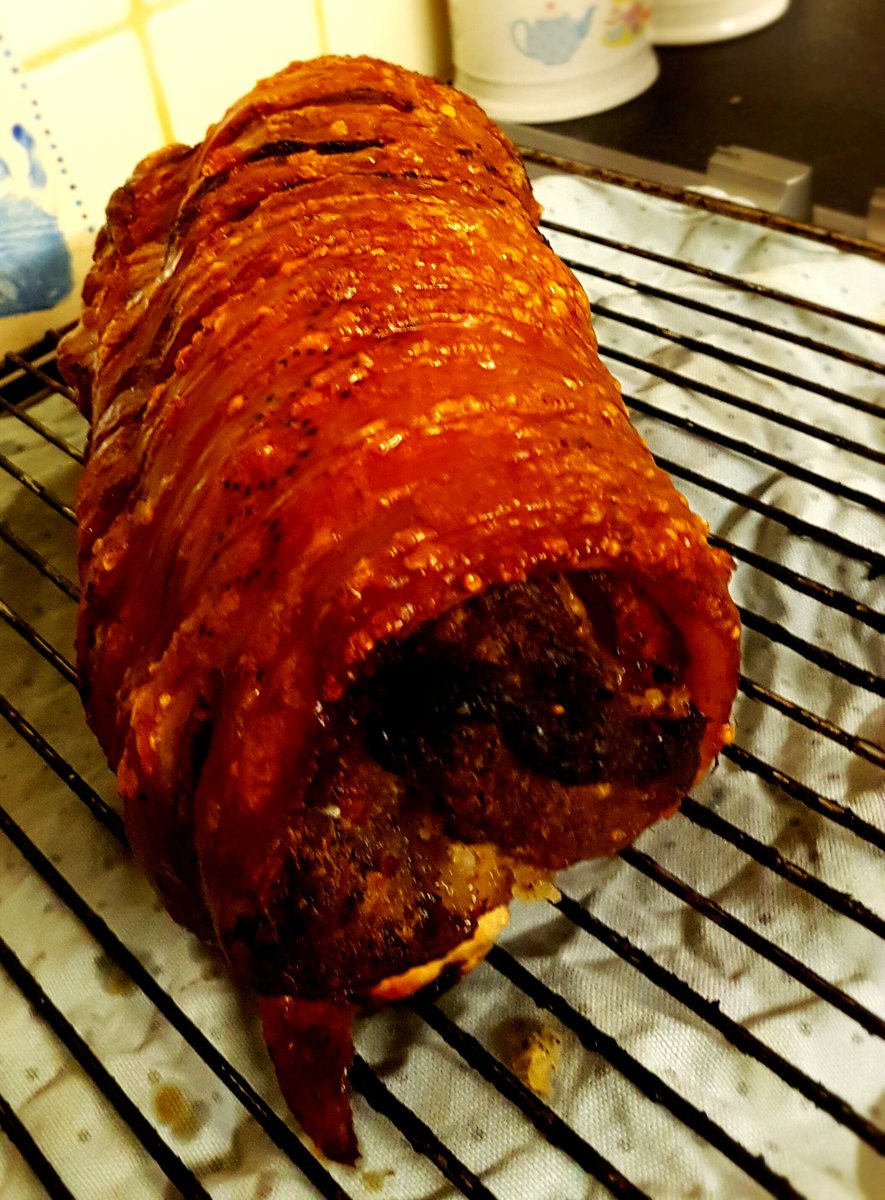 Shoulder of #yorkshire #pork with sage &amp; onion #stuffing 😍 sourced from <a href="/butcherslav/">Laveracks Butchers</a> ! #quality #local #shoplocal #food #lovefood #foodie