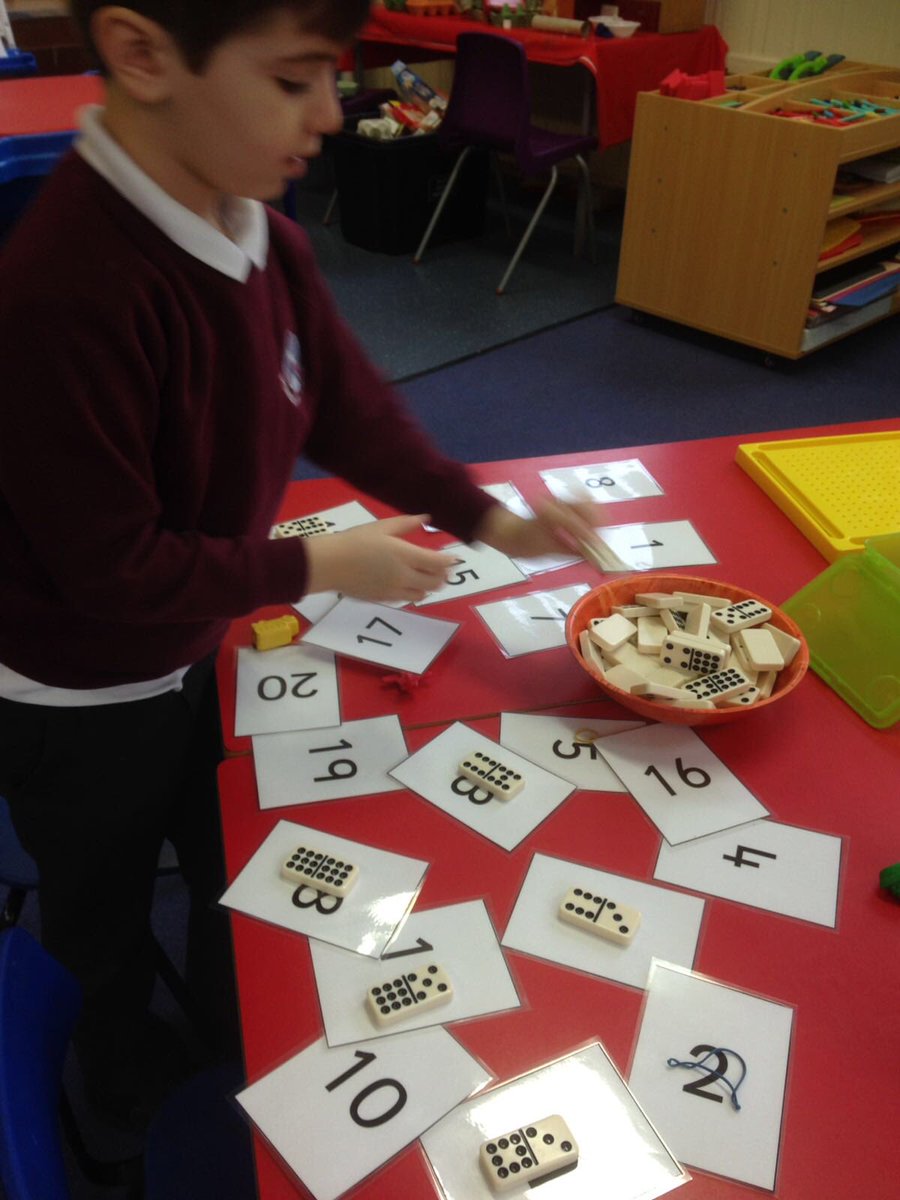SkeneSquare's tweet photo. Investigating different ways of making numbers using dominoes! Love these with the extra dots. https://t.co/e8OF7DmkP2