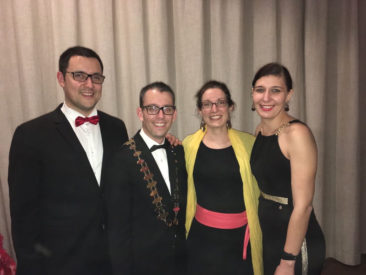 Cérémonie des Oscars 🎬 ? Presque : Cholet ^^ avec les membres de Strasbourg entourés de notre Président national 🏅! <a href="/bourgoinj/">Bourgoin Julien</a> <a href="/JCE_France/">jce_france</a>