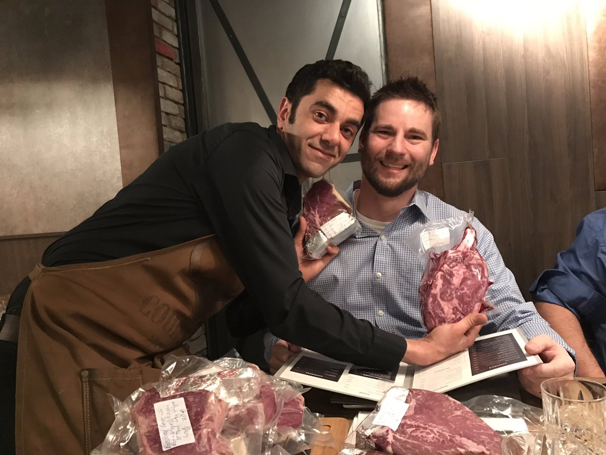 StevenCCIE46810's tweet image. Beef, it's what's for dinner. #CLEUR #WhereistheBeer #Hereitis @CiscoLiveEurope