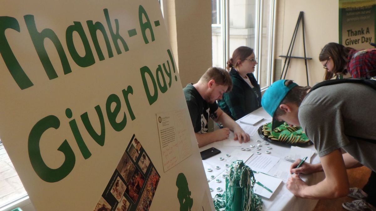 .<a href="/IL_Wesleyan/">Illinois Wesleyan</a> students thank those who give.#BloNo pantagraph.com/news/local/edu…