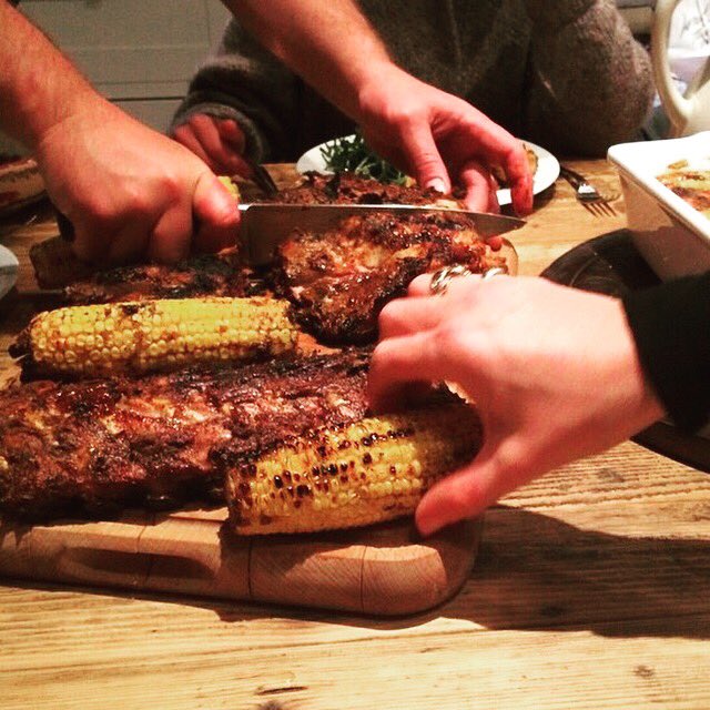 💥Sharing is caring! Last week to get your hands on these #ribs 💥<a href="/THESHOPNW10/">THESHOPNW10</a> <a href="/RiseGuide/">Rise Guide</a> <a href="/ParkLifeBlog/">Park Life, NW London</a> <a href="/LondonPopups/">LondonPopups</a> #Shortys #SlowDownFood