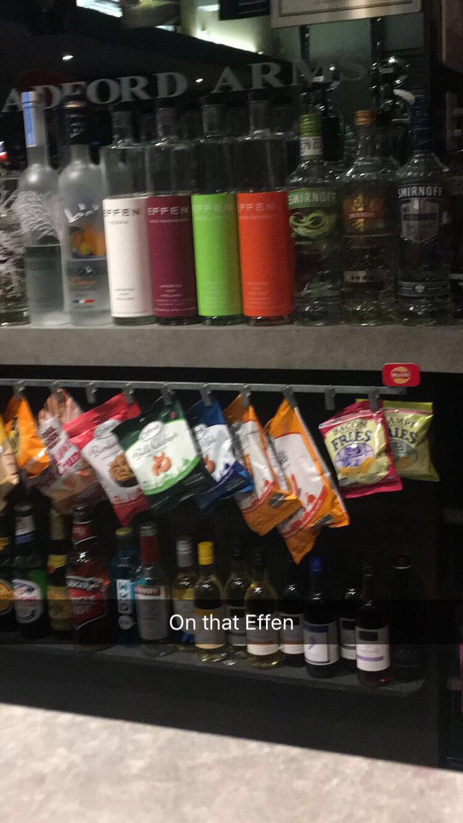 DavyB9's tweet image. @50cent all about that Effen #EffenVodka #EMobb #NoPuffyJuice