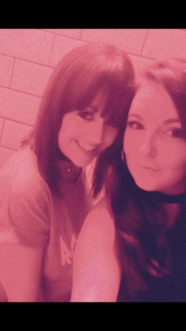 Vicyah's tweet photo. #anothercrazynight #Saturdaynight #partnerincrime @17OSullivan https://t.co/7kdv9pZUa1