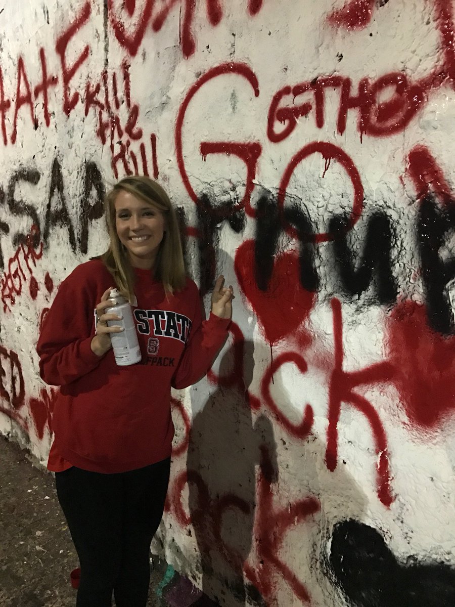 AASAP engaged with students on campus at last week's Ram Roast and helped paint the tunnel before the big UNC game! 🎨 #AASAPluvin'