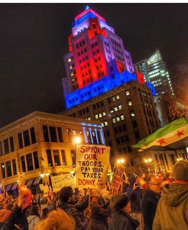 BMexxy's tweet photo. Let's hear it for the (boy) talented @MidwestPhoto #notmypresidentday @realDonaldTrump https://t.co/N6dzpAnbMJ