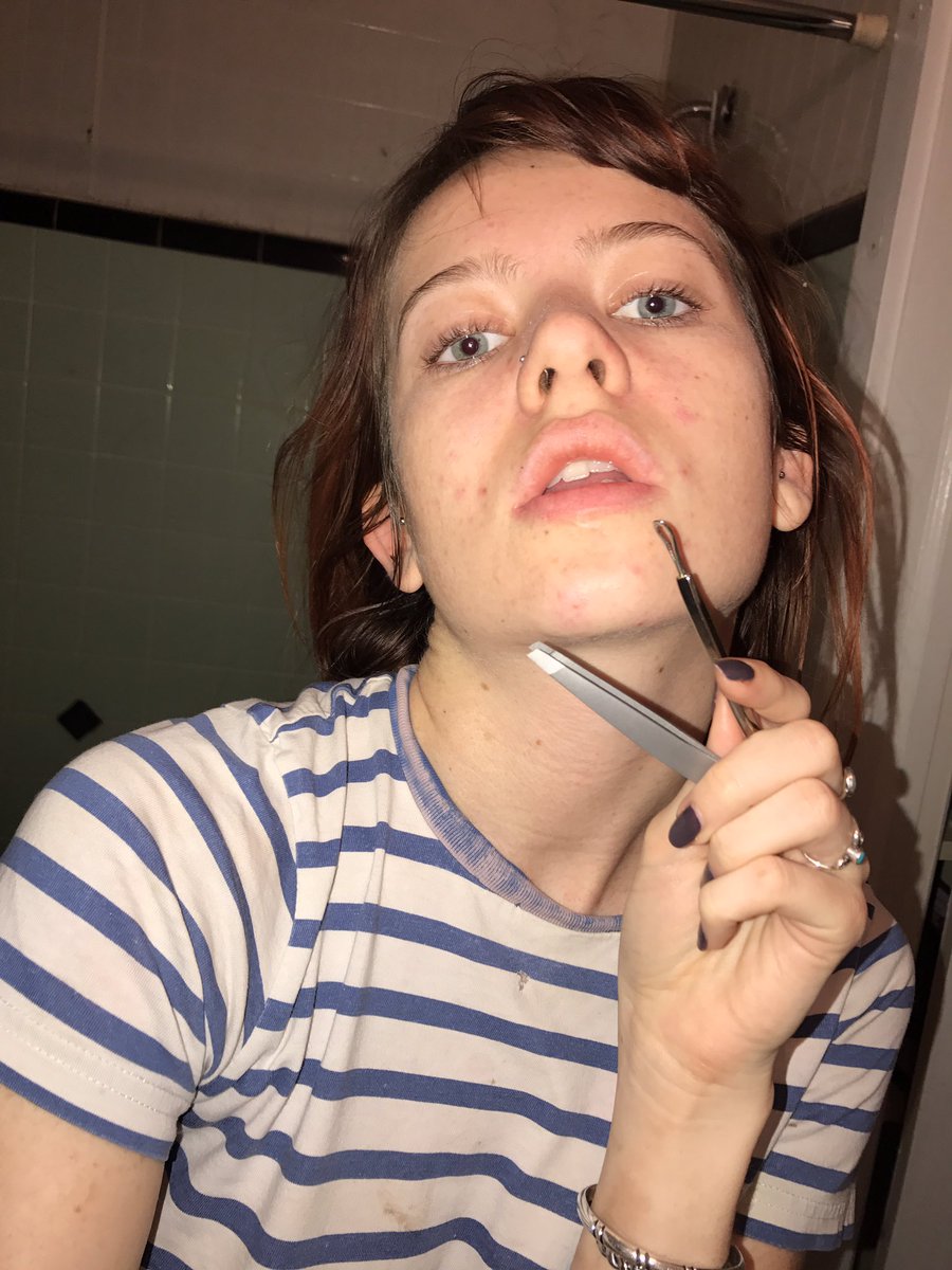 Do I have scabby skin bc I pick or do I pick bc I have scaby skin #reallymakesyouthink #chickenoregg #anxiety