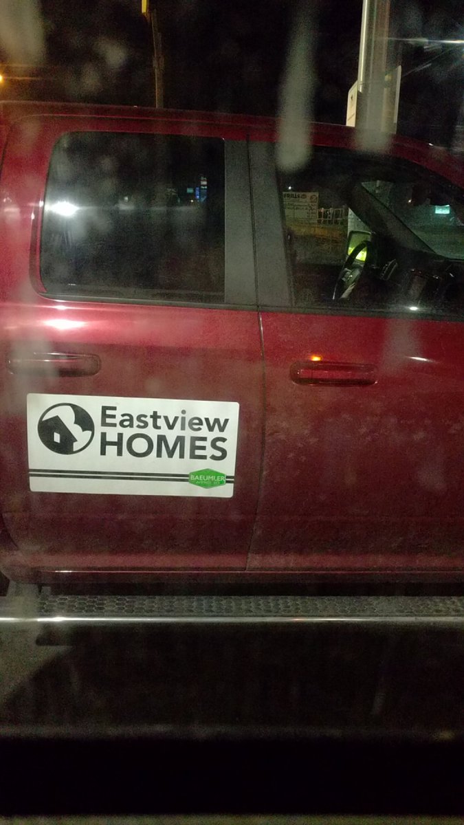 ThreeSeasonsL's tweet photo. A late night #BATuesdaytag @B_Approved @Bryan_Baeumler #eastviewhomes https://t.co/qp3BIlVCwV
