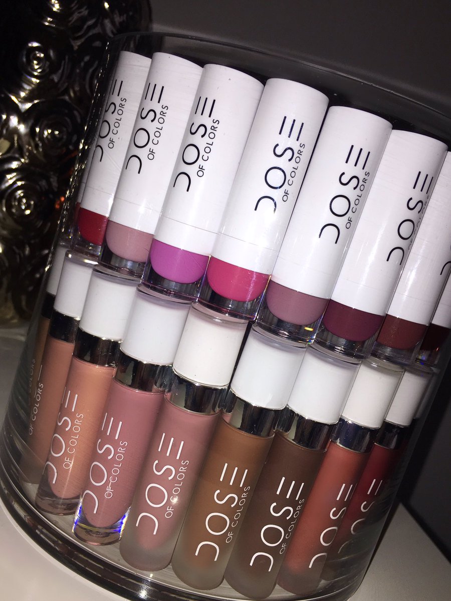 glambysarai's tweet photo. All nice &amp; organized 💦 @Doseofcolors https://t.co/YgdE4A1lrK