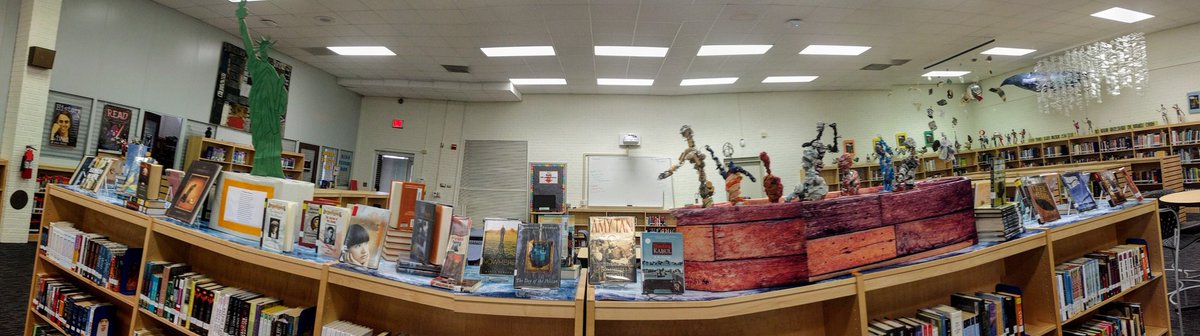 dsalmc's tweet photo. Immigrants &amp; refugees make America great. Grab an immigrant or refugee book from our newest display.  #DSAartists #DSAreads https://t.co/RCheHqlY6y