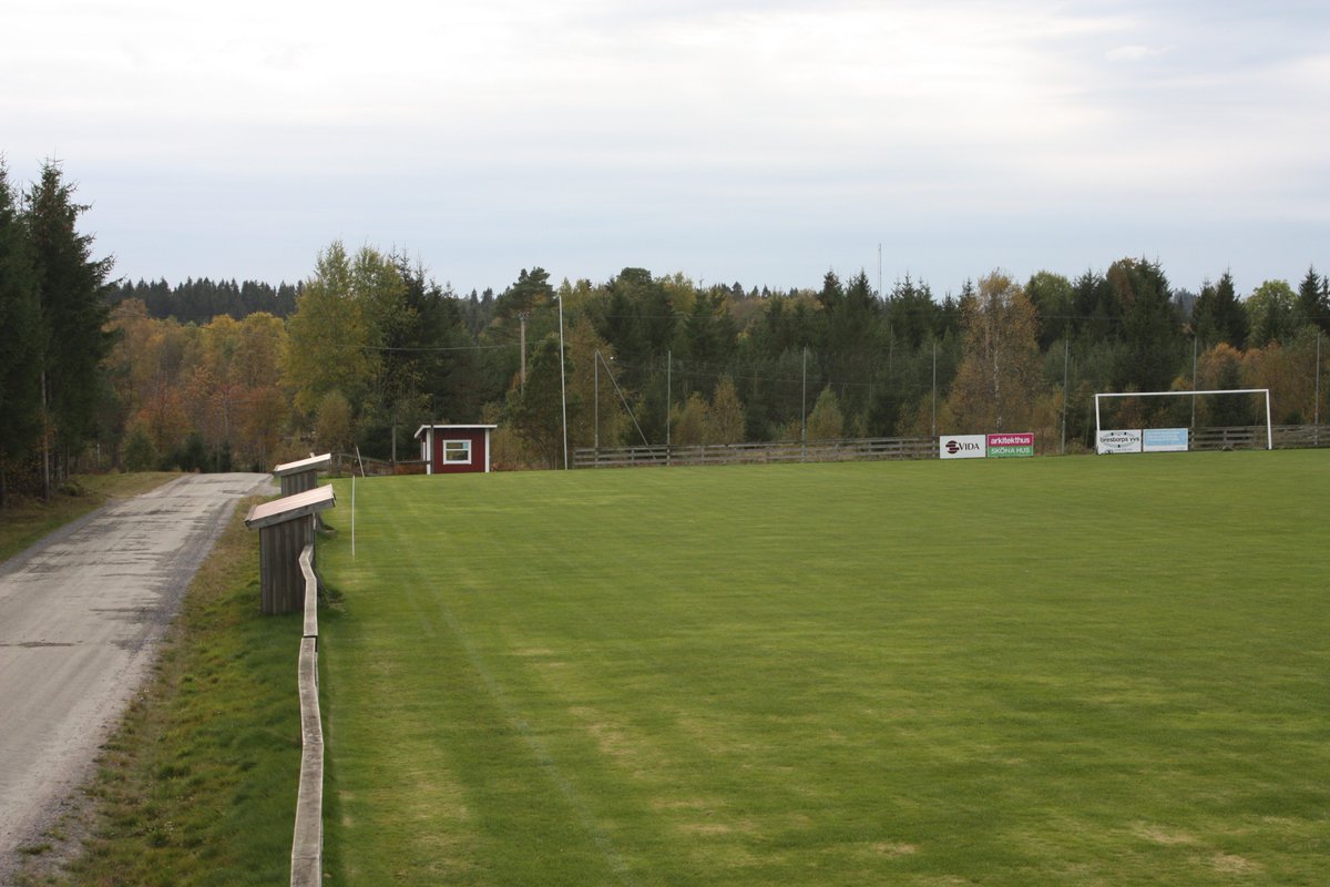 idrottsplats's tweet photo. A-Ö genom landets idrottsplatser och nu har vi kommit till bokstaven Ä. Fr Åbyvallen i Klippan till Äbyvallen i Älekulla. 100% bonnafotboll https://t.co/gNPYmLXh28
