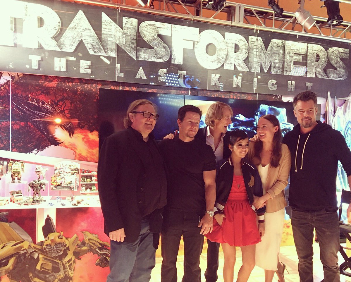 #Transformers #HasbroToyFair @transformers @HasbroNews https://t.co/d4qS3DFeK4