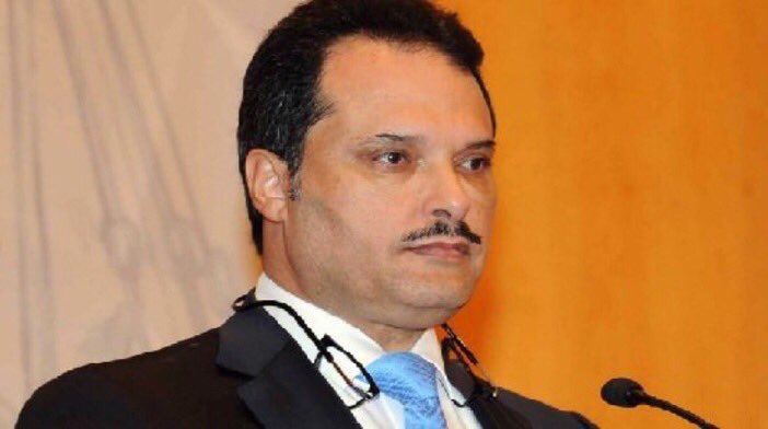 Urgent_3's tweet photo. ناصر العليمي لنواب الأمة لاخير فيكم إن تركتم وزير الصحة د جمال الحربي يستقيل وأقول للحربي إن صح خبر إستقالتك إعلم بأنه يكفيك شرف البر بقسمك https://t.co/frDjSJpyJV