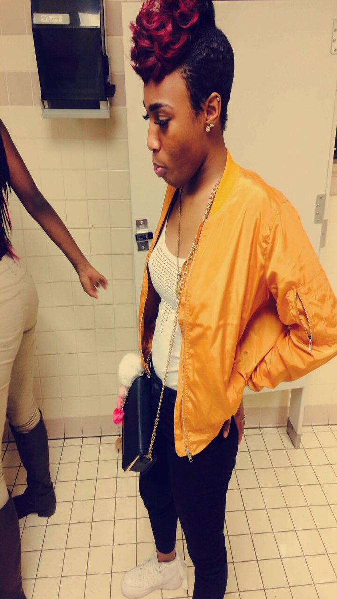 Kycxx__'s tweet image. Yeah They Be Mad When They Can&apos;t Come Live Lavish Wit You 💯🔐❤ #FreeCodeine @Codeineontip