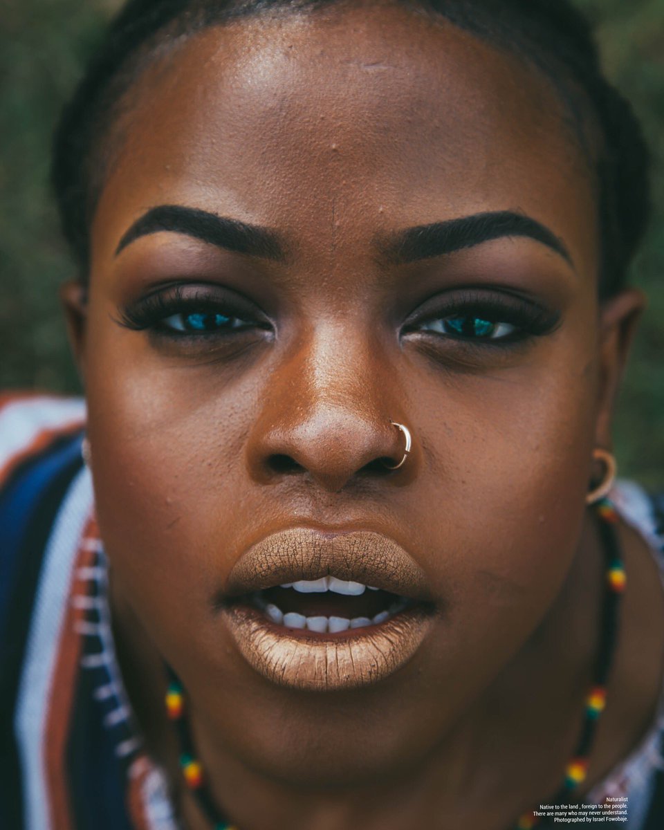 Artsofisrael's tweet photo. Stare in her eyes
try your hardest not to get lost.
#Hazetime https://t.co/BtLSMERkpm