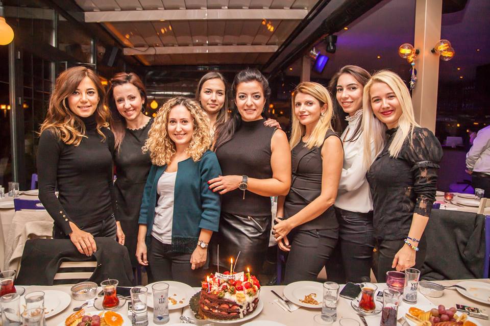 1 Tanesini al götür desem hangisini alırsın?