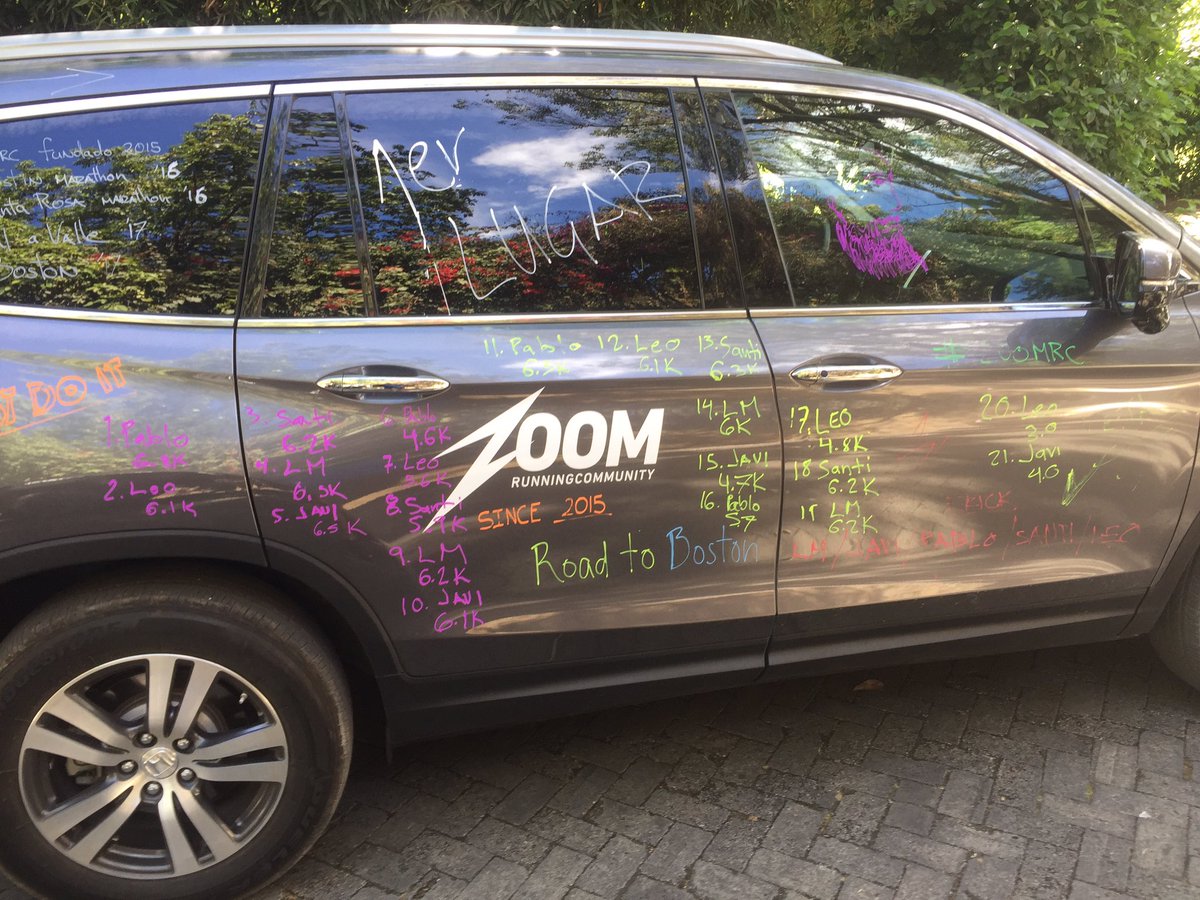 javicarvalloch's tweet photo. Gracias @HondaMexico por tu apoyo a nuestro equipo #ZoomRC en la carrera #salavallerelay y así ganar el primer lugar 🏆 #hondalovers #nike https://t.co/FVXNVXZWnP