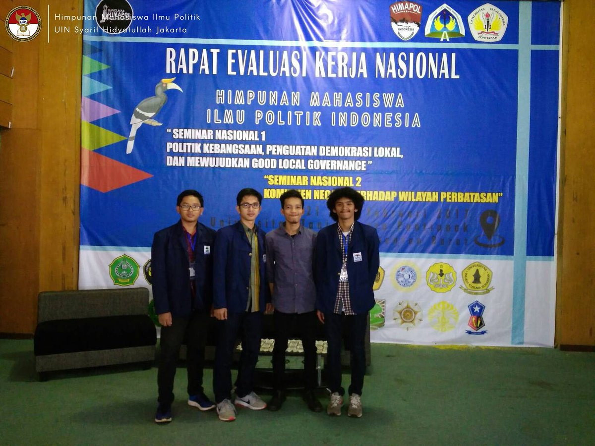 Himapol_uinjkt's tweet photo. [UPDATE RAVELNAS]
Foto: Delegasi HIMAPOL UIN Jakarta dengan Ketua Umum HIMAPOL Indonesia Renaldy Akbar. https://t.co/anM5CFacDH