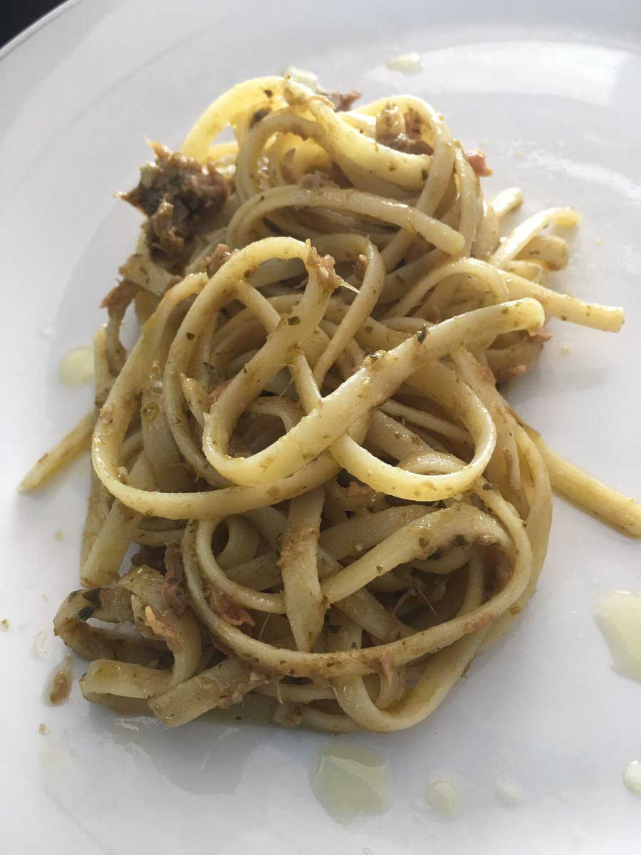 c_loude's tweet image. 👌🍴😉 #pestotime #happytuesday #healthylife #teamlamon