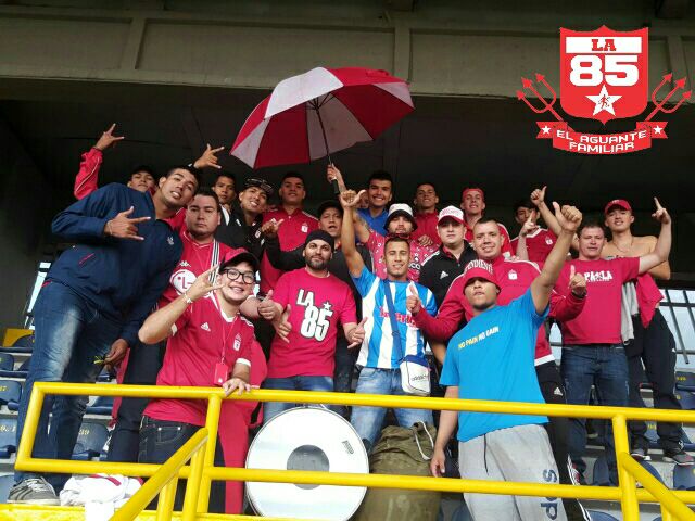 _LA85_'s tweet photo. De nuevo demostrando, 100% cancheros y viajeros, 
UNA HISTORIA SIN FIN,
DECANOS en llenar, y que lo cuenten como quieran. https://t.co/pWJGyHySS1