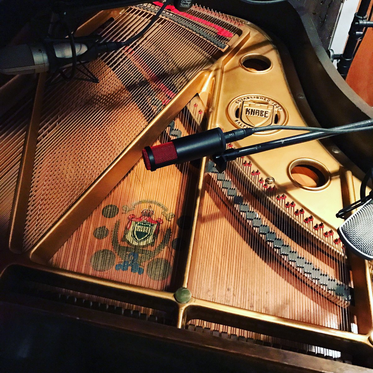 ofhallowedearth's tweet photo. #Recording on a #BabyGrand down at #SuffolkRecordingStudios in #Patchogue.

#SRSPatchogue #ChaosBeforeDawn #FromGarageToStudio https://t.co/djqIbZrycs