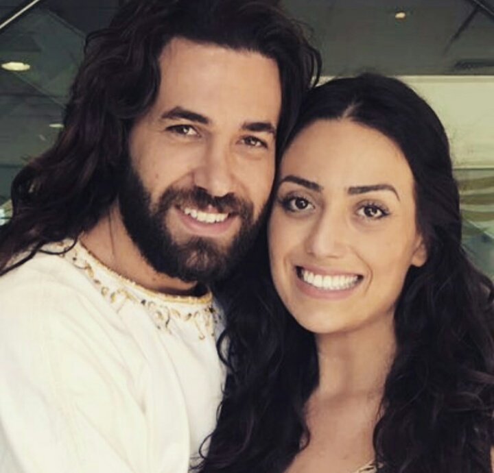 _FineasHebreo's tweet photo. Se viene la boda de Tirda/Tirsa @Tirda_Hebrea #EspiasEnPrision https://t.co/DtfNJLkPu3