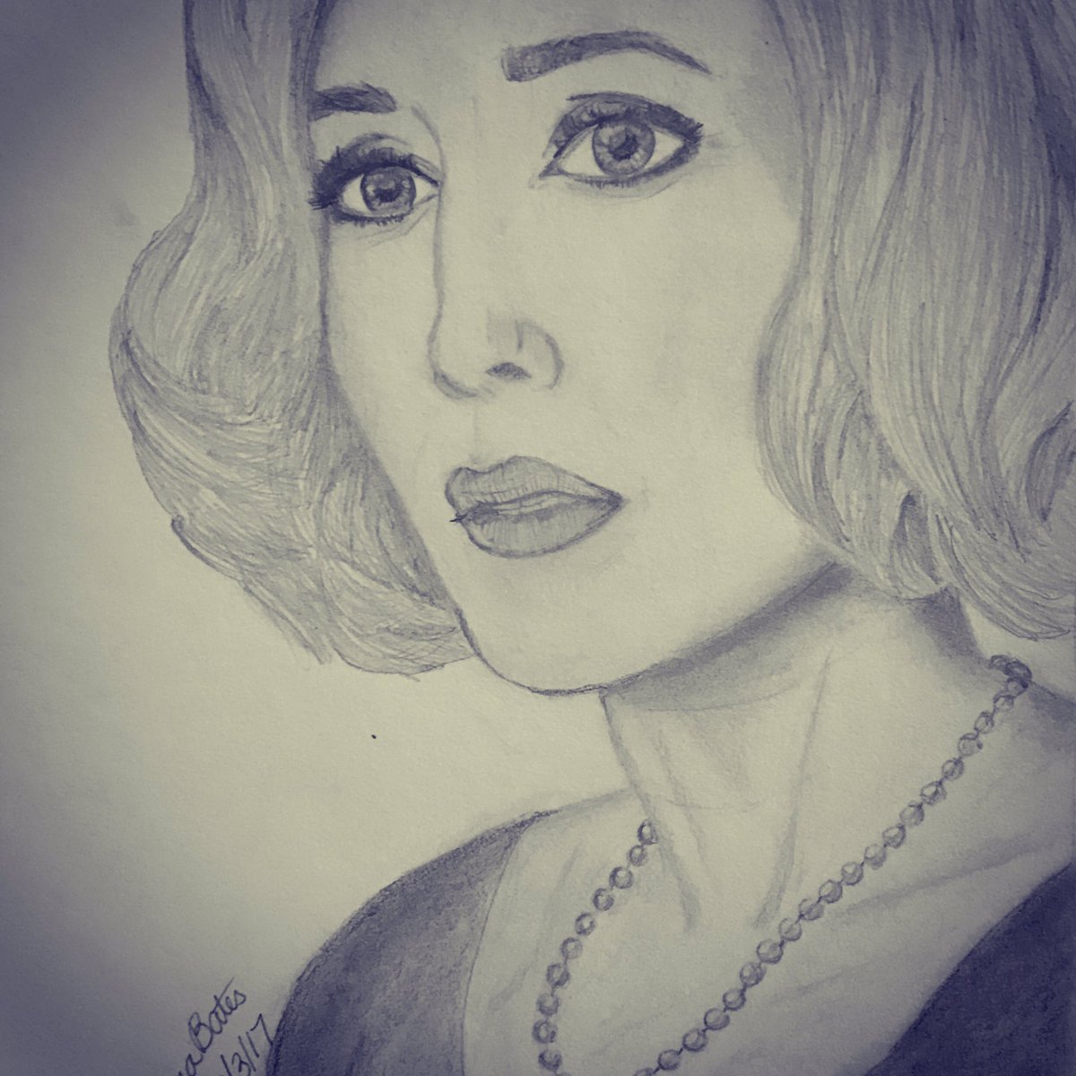MaddieGallegos's tweet photo. In honor of the finale of my favorite show @InsideBates may I present #NormaBates @VeraFarmiga #BatesMotel #FinalCheckout https://t.co/0QKNKyFp14