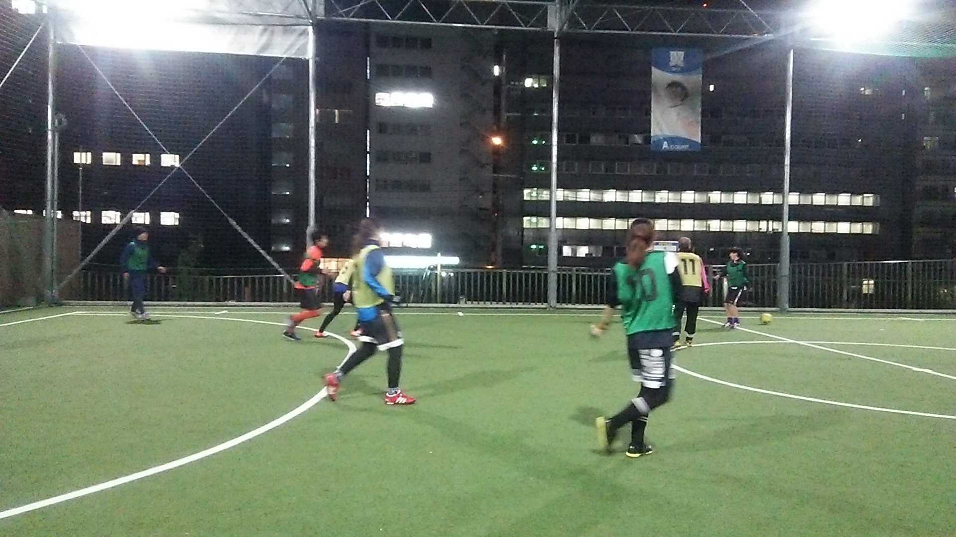 キャプテン翼スタジアム天王寺 エミクリ 定員間近 今日はエミクリの日 兵庫県女子フットサルチーム Arco Iris Kobe所属の中野絵美コーチのクリニックです 既に定員間近ですのでご予約はお早めに 個サルご予約は T Co