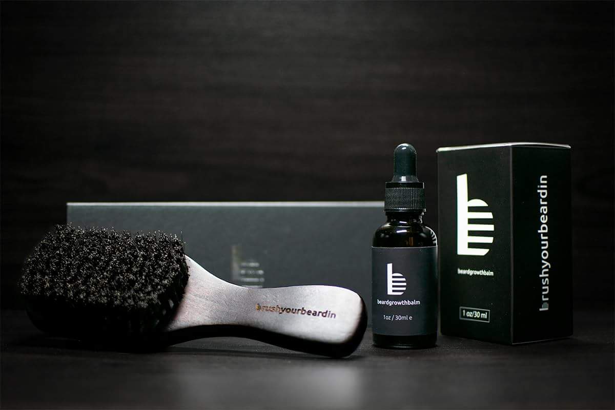 brushyourbeardn's tweet photo. #Beardgrowthbrush + #Beardgrowthbalm

The twice-a-day regimen that will add inches (and years) to your #beard.

#beards #bearded #mustache https://t.co/A3N8h1zXG4