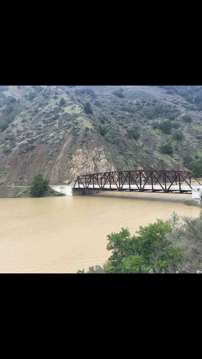 hanteddleton's tweet photo. It's crazy what a lil rain can do https://t.co/GQMAj5rXF5