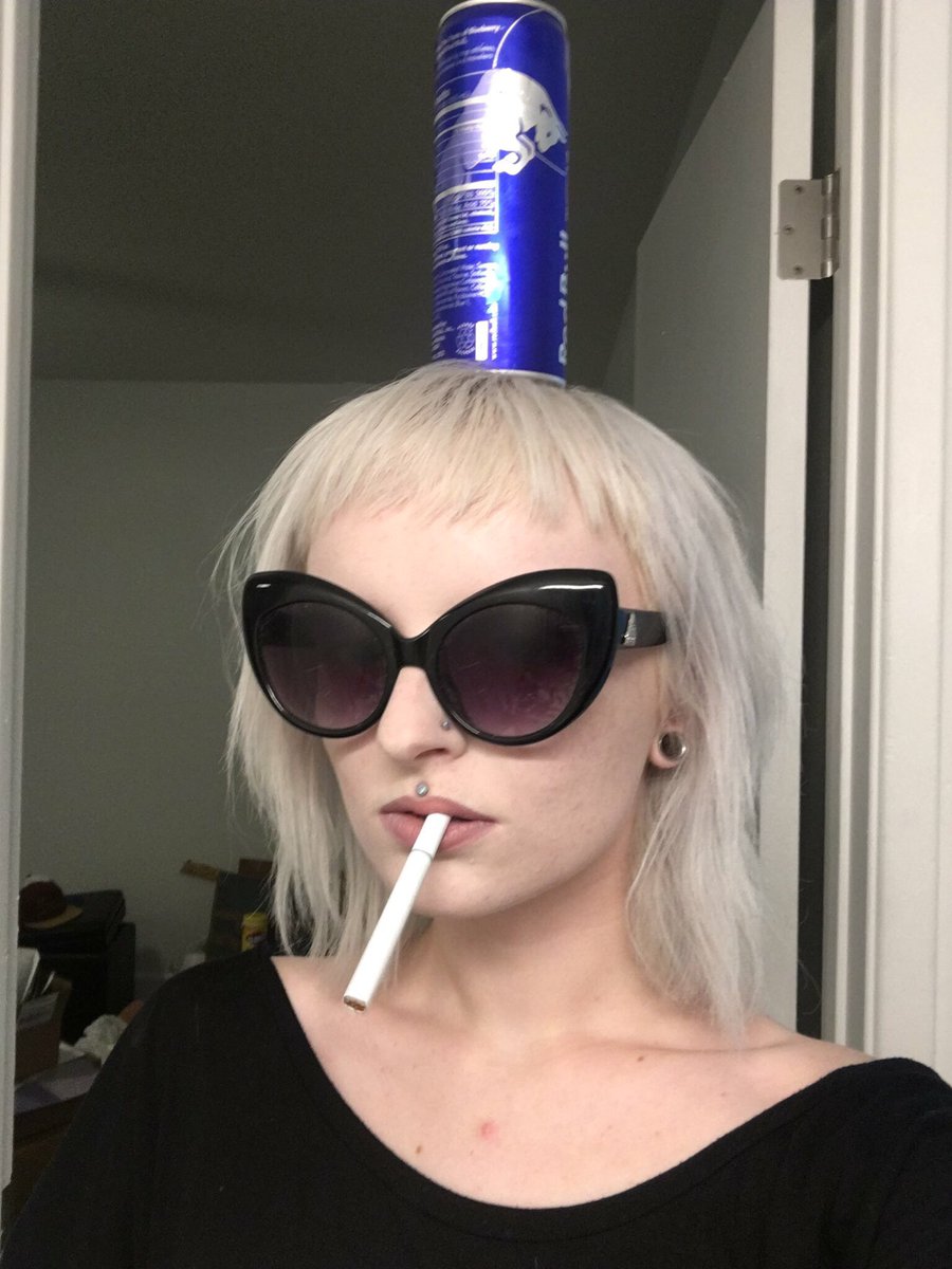 circlekcutie's tweet photo. waiting for @redbull to sponsor me https://t.co/CUTNBXhkai