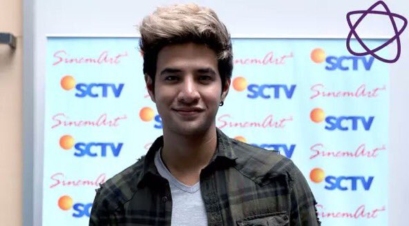 Demi Penggemar, Ammar Zoni Rela Kehujanan. Gimana menurutmu?
bit.ly/2lFTFga via <a href="/bintangcomID/">Bintang - Platform Endorsement Selebriti</a> 
#SayaDiSCTV #SCTV20Feb