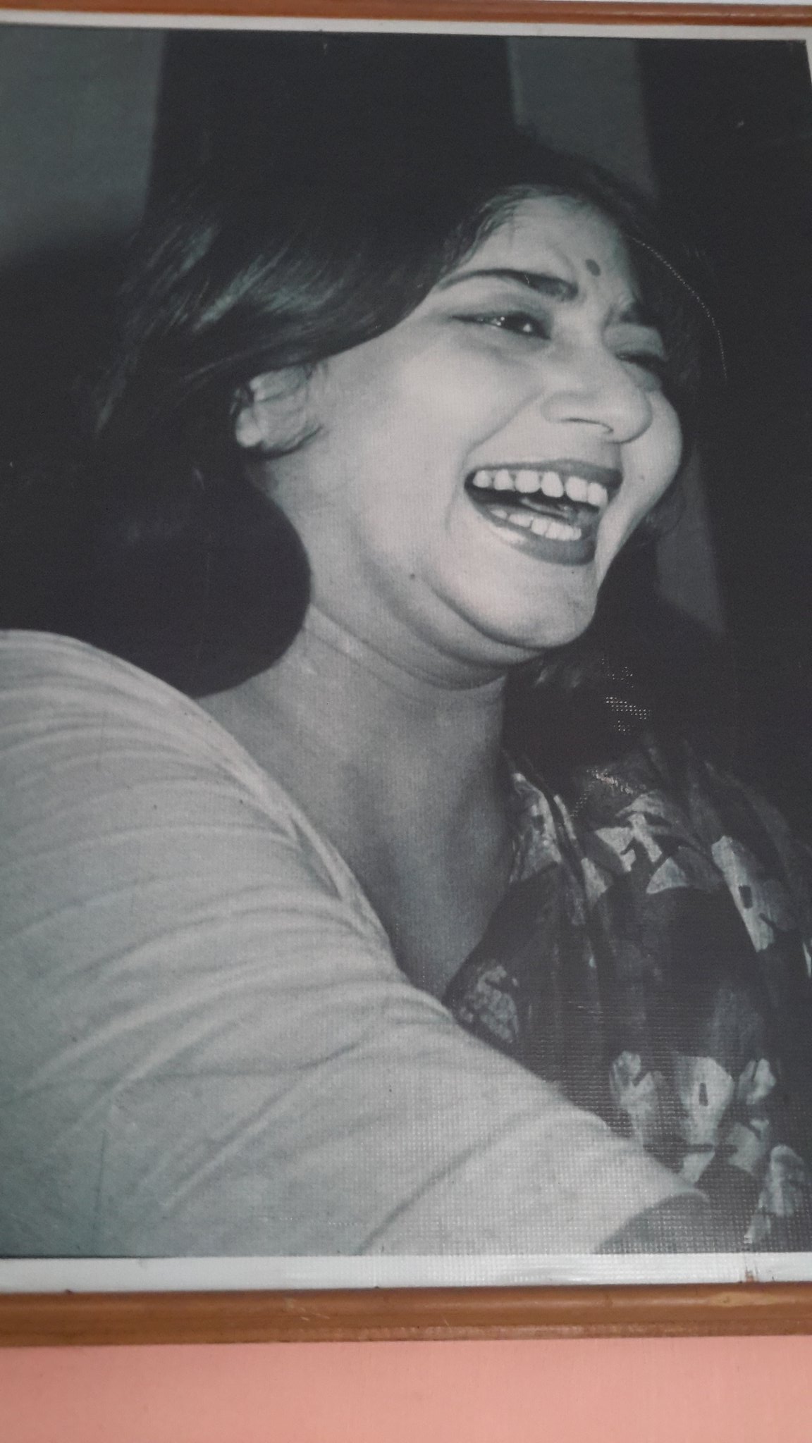 HAPPY BIRTHDAY TO MISS SABITRI CHATTERJEE THE LIVING QUEEN OF BENGALI CINEMA ACTING  FR MORE THAN 50 YRS 